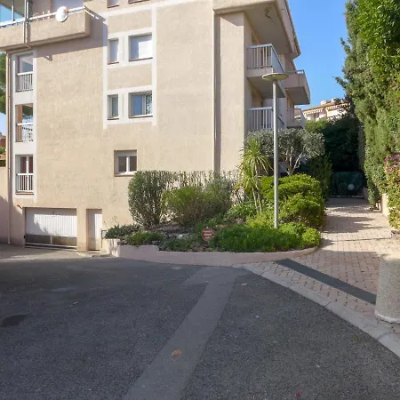 Apartment Le Timothee By Interhome Saint Aygulf